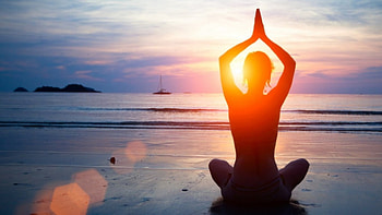 Surya Namaskara, sea, pose, yoga, graphy, light, girl, sun HD wallpaper