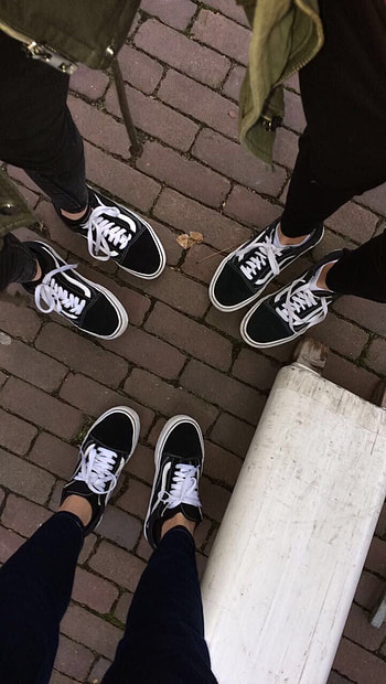 F.R.I.E.N.D.S, shoes, friends HD phone wallpaper