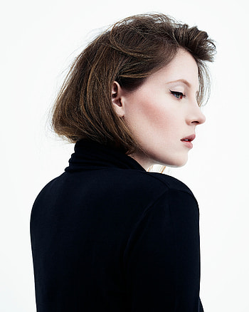 Charlotte de Witte, Electronic music artist, Energetic performances, Nightclub vibes HD phone wallpaper