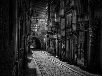 Gloomy Street, Houses, Arch, Street, Gloomy HD wallpaper