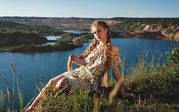 Model Irina Shchukina, meadow, model, girl, water HD wallpaper