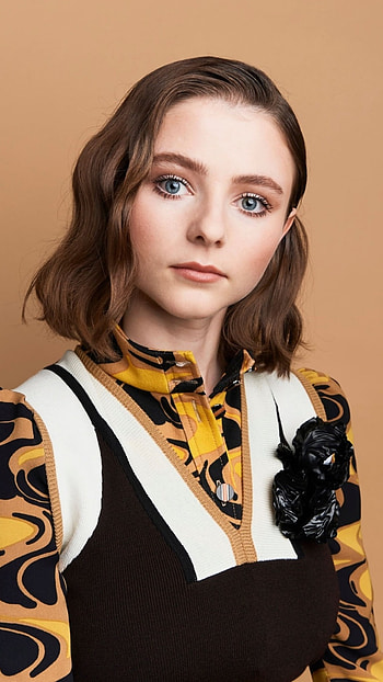 Thomasin McKenzie Sony Xperia , , Movies HD phone wallpaper