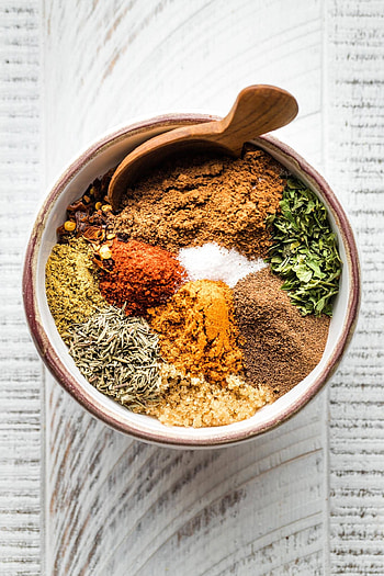 Food seasoning, Jamaican jerk seasoning, Caribbean cuisine, Spicy flavors HD phone wallpaper