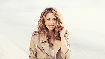 Beautiful, singer, Vanessa Mai HD wallpaper