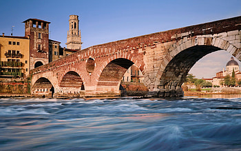 Verona, evening, sunset, Ponte Pietra, Roman arch bridge, Adige River, Verona landmark, Italy, Verona cityscape HD wallpaper