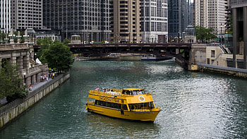 Water taxis, New riverfront developments, Chicago Tribune HD wallpaper