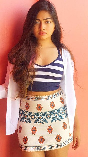Shalin zoya, malayalam actress HD phone wallpaper