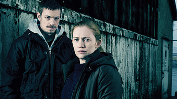 Joel Kinnaman movies, The Killing stars, Mireille Enos, Amazon's Hanna series HD wallpaper