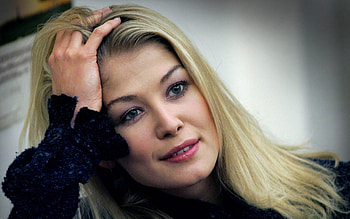 Rosamund Pike, Movies, Album, Imgur HD wallpaper
