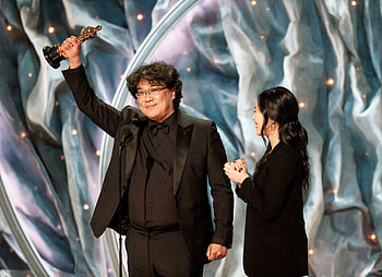 Bong Joon-ho, Oscars 2020, Year of Bong, Cow insemination HD wallpaper