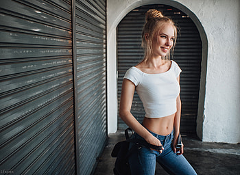 Victoria Pichkurova Smiling, victoria-pichkurova, girls, model, smile HD wallpaper