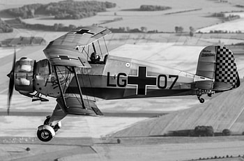 Doflug Bu-133C Jungmeister, German, WWII, Trainer, Young Man HD wallpaper