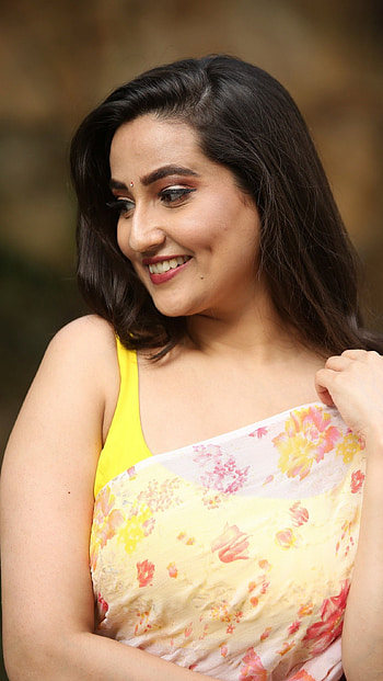 Manjusha, telugu actress, anchor HD phone wallpaper