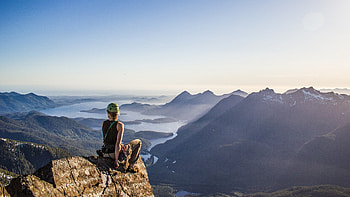 Mountain peak, Climbing HD wallpaper