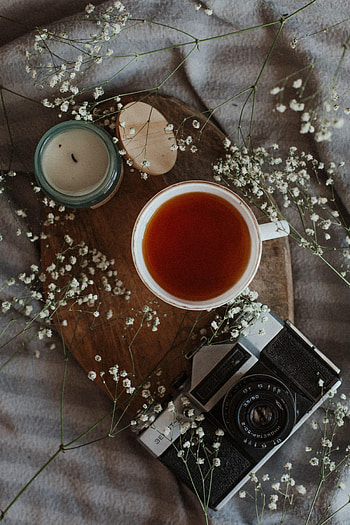 Flowers, Still Life, Miscellanea, Miscellaneous, Cup, Camera, Tea, Candle, Mug HD phone wallpaper