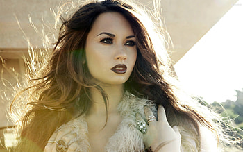 Demi Lovato, entertainment, singer, beautiful, people, actresses, celebrity, music, songwriter, models HD wallpaper