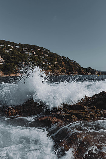 Nature, Sea, City, Rocks, Spray, Hill HD phone wallpaper