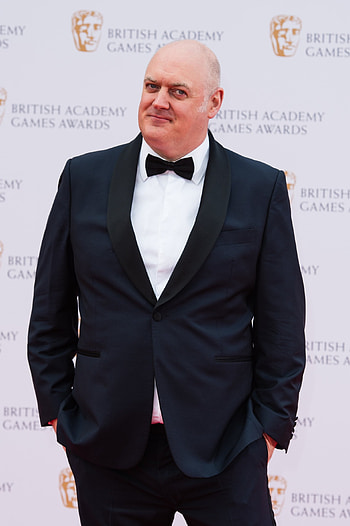 Dara O Briain, Comedy genius, Throwback snap, Fans in stitches HD phone wallpaper