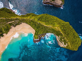 Kelingking beach, cliff, aerial view HD wallpaper