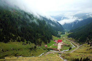 Romania - Transfagarasean route, romania, mountains, route, transfagarasean HD wallpaper