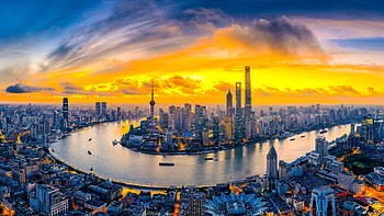 Shanghai Skyline, Sunset over river, Skyscrapers in the distance, Urban cityscape HD wallpaper