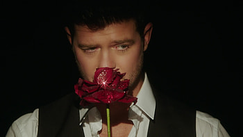 Robin Thicke, Striking , Visual impact, Unique design HD wallpaper