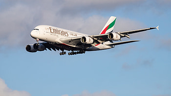 Emirates Airline, US fines, Iran airspace, Travels HD wallpaper