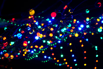 Glare, Shine, Light, Miscellanea, Miscellaneous, Multicolored, Motley, Blur, Smooth, Garland HD wallpaper
