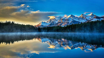 Herbert Lake, Banff NP, Alberta, trees, clouds, sky, water, forest, reflections, usa, sunrise, mountains HD wallpaper