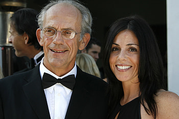 Christopher Lloyd, Young wife, Back to the Future's mad scientist, Famous personality HD wallpaper