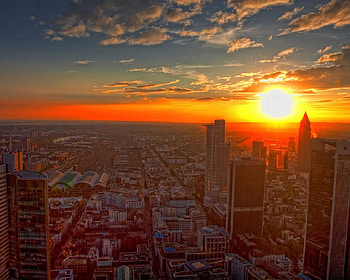 morning in city, buildings, morning, city, shine, sun HD wallpaper