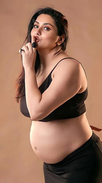 Namitha Kapoor, tamil actress HD phone wallpaper