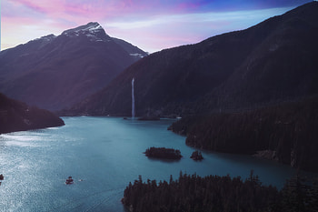 Soothing Nature, nature, lake, mountains, sky HD wallpaper