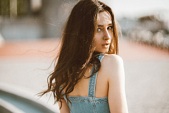 Girl Looking Back, girls, model HD wallpaper