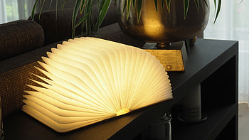 Gadgy book lamp, Magnetic closure, Tyvek paper, Lighting HD wallpaper