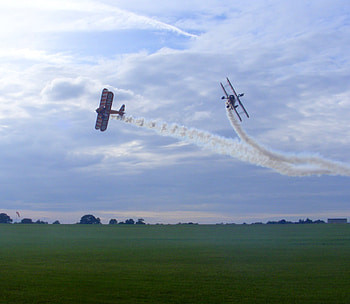 wing-walkers., girls, excitment, planes, daring HD wallpaper