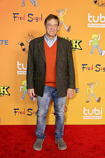 John Goodman, Weight Loss Transformation HD phone wallpaper