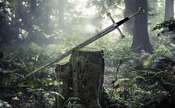 Anduril Sword, Movies prop, Forest setting, LOTR franchise HD wallpaper