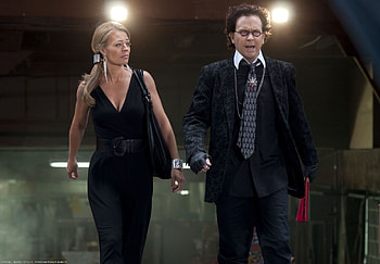 Leverage , Impressive cast, Ingenious cons, Thrilling scheming HD wallpaper