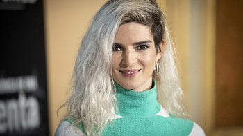 Clara Lago, Upcycling fashion, Spanish cinema HD wallpaper