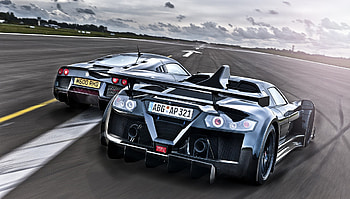 Racing Cars On Track, cars, track, racing HD wallpaper
