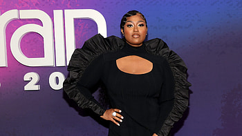 Jazmine Sullivan, First ever, Grammy award, Wins HD wallpaper