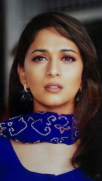 Madhuri Dixit, bollywood actress, vintage HD phone wallpaper