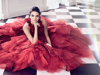 Kendall Jenner In Nice Red Dress, kendall-jenner, celebrities, girls, model HD wallpaper