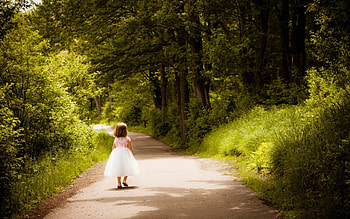 little girl, childhood, blonde, fair, nice, adorable, bonny, sweet, Belle, white, girl, grass, Standing, comely, sightly, pretty, green, nature, lovely, pure, child, graphy, Tree, cute, baby, Nexus, beauty, kid, Mountain, Fields, beautiful, people, little, pink, dainty HD wallpaper