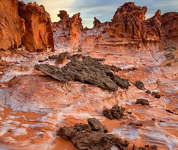 Flowing over smooth Canyon Rock, sky, water, canyon, rock HD wallpaper
