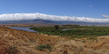 Ngorongoro Crater, Boarische Wikipedia HD wallpaper