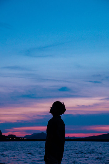 Sunset, Sky, Sea, Dark, Silhouette, Guy HD phone wallpaper
