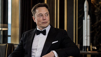 Elon Musk, Man, Tuxedo, Rocket HD wallpaper