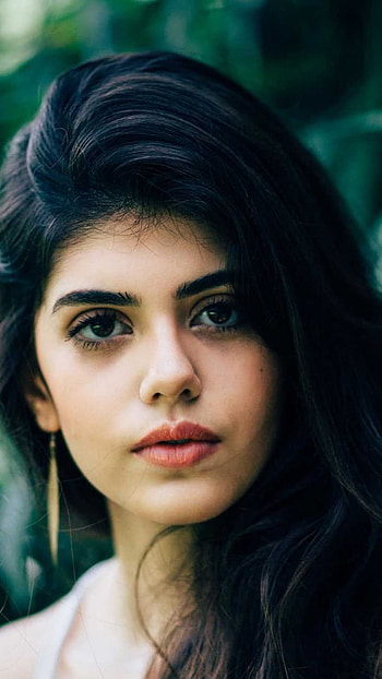 Sanjana Sanghi, Beautiful Actress HD phone wallpaper